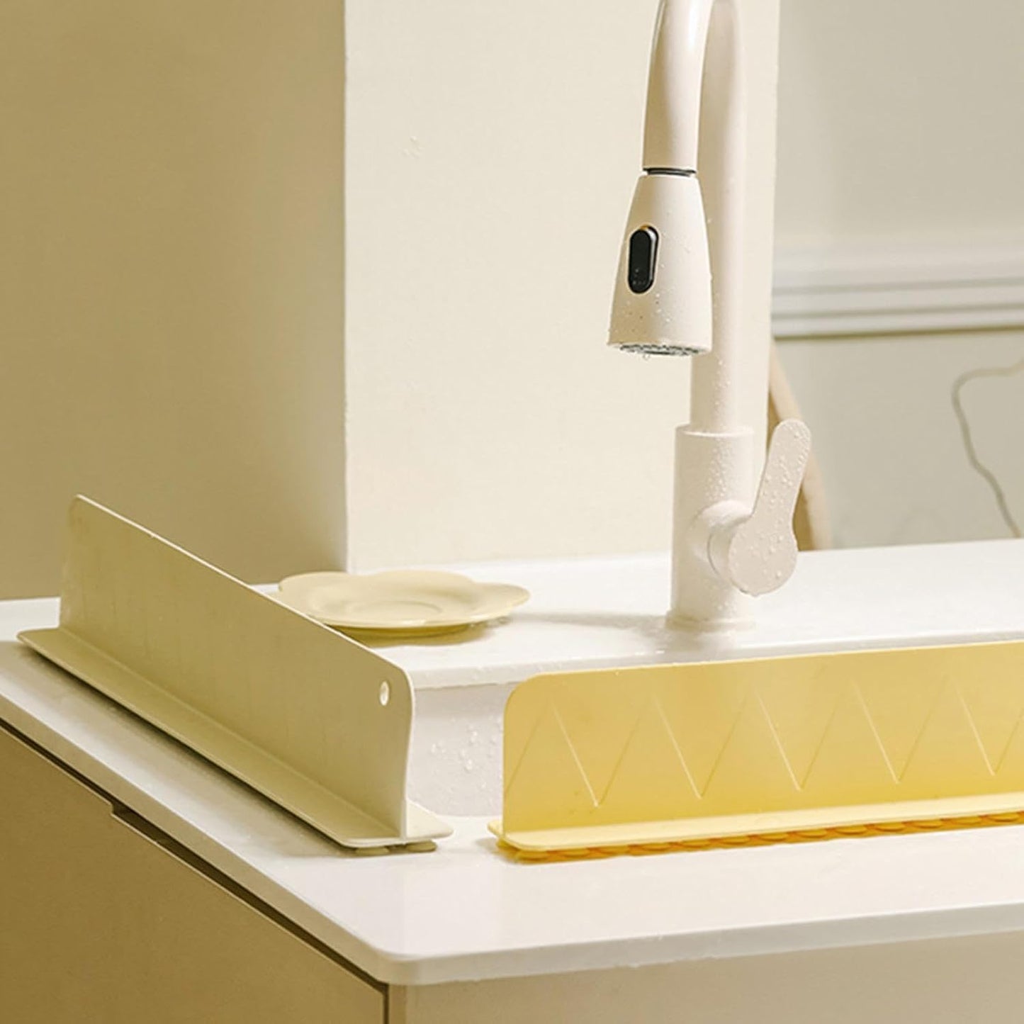 KT13 Silicone Sink Splash Guard