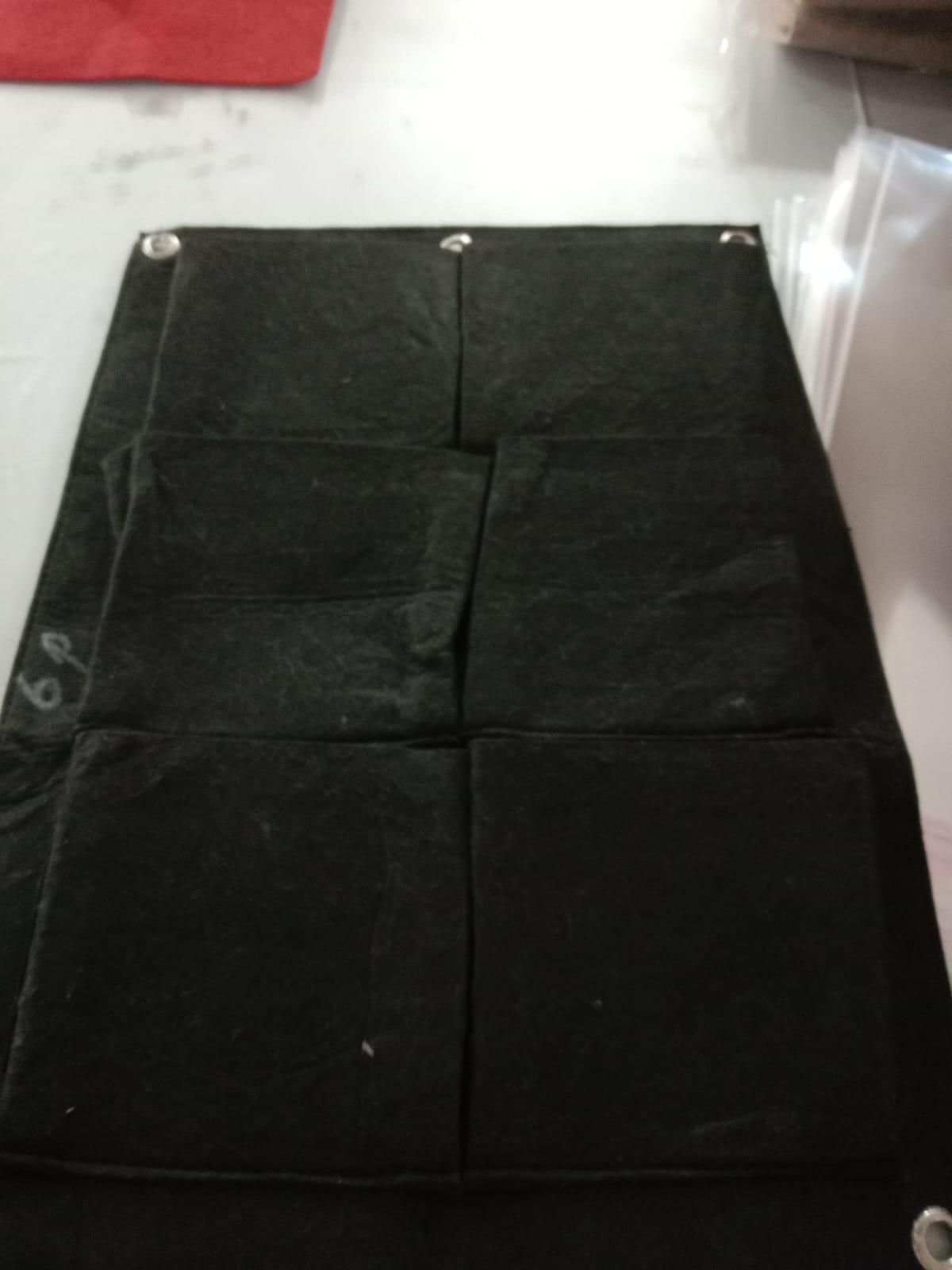 HD04 Vertical Hanging Wall Planter
